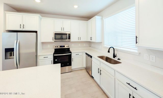 162 BARSTOW Place, Jacksonville, FL 32204