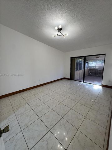 19750 Cypress Ct, Hialeah, FL 33015