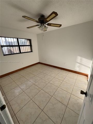 19750 Cypress Ct, Hialeah, FL 33015