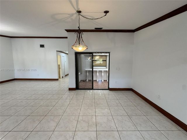 19750 Cypress Ct, Hialeah, FL 33015