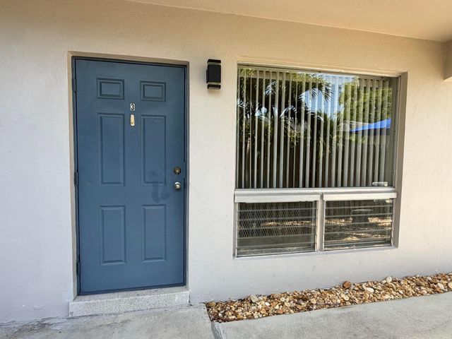 3041 NE 20th Terrace, Fort Lauderdale, FL 33306