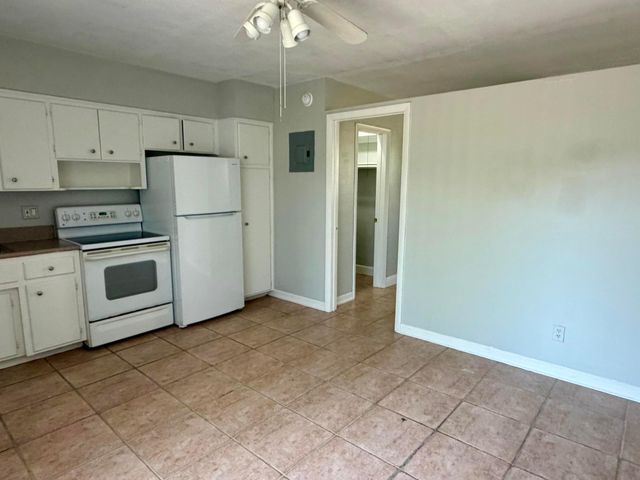 3041 NE 20th Terrace, Fort Lauderdale, FL 33306