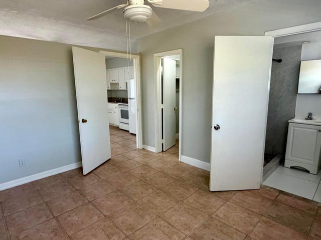 3041 NE 20th Terrace, Fort Lauderdale, FL 33306
