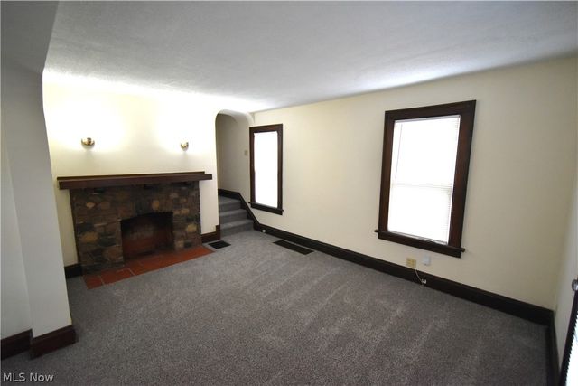 3885 W 135th Street, Cleveland, OH 44111