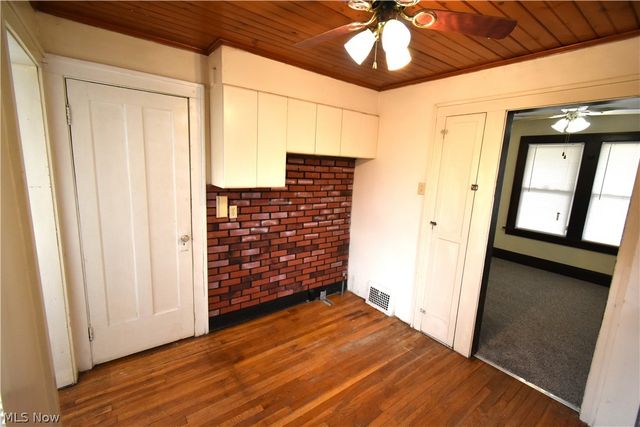 3885 W 135th Street, Cleveland, OH 44111