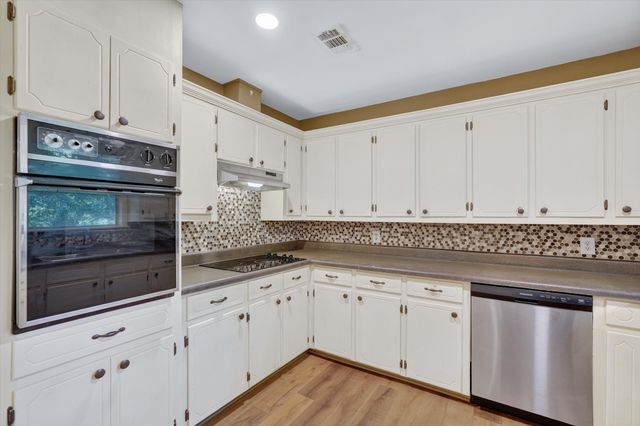 387 Avenue D, Point, TX 75472