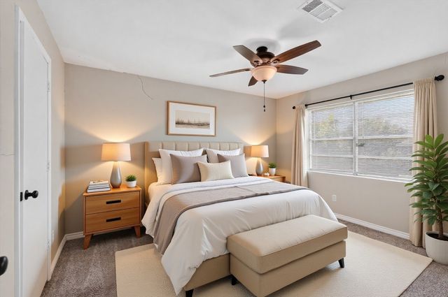 387 Avenue D, Point, TX 75472