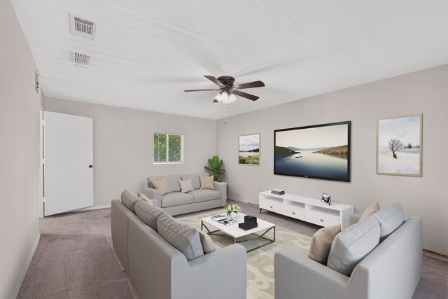 387 Avenue D, Point, TX 75472