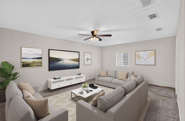 387 Avenue D, Point, TX 75472