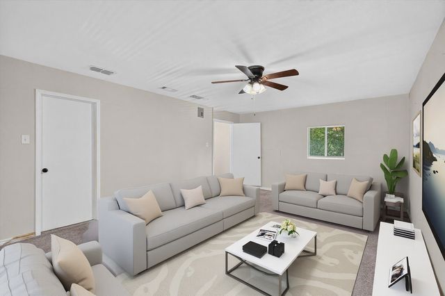 387 Avenue D, Point, TX 75472