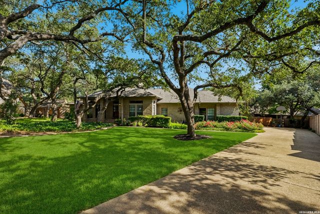8607 BRAUN HILL DR, San Antonio, TX 78254