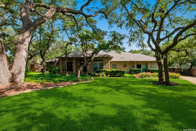 8607 BRAUN HILL DR, San Antonio, TX 78254