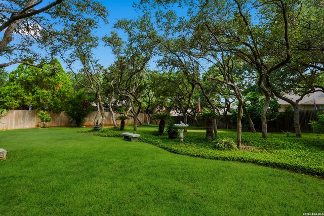 8607 BRAUN HILL DR, San Antonio, TX 78254