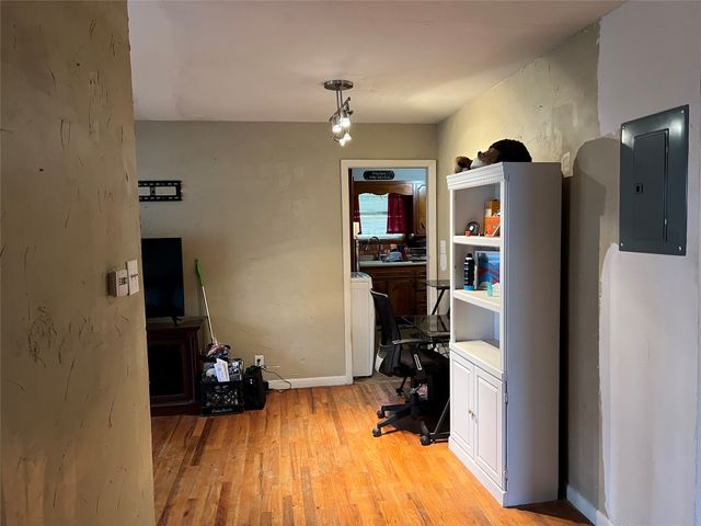 1019 W Bullock Street, Denison, TX 75020