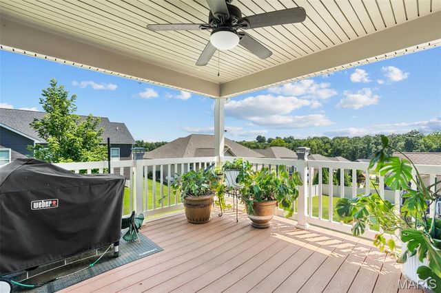 2347 Fire Crest Court, Washington, MO 63090