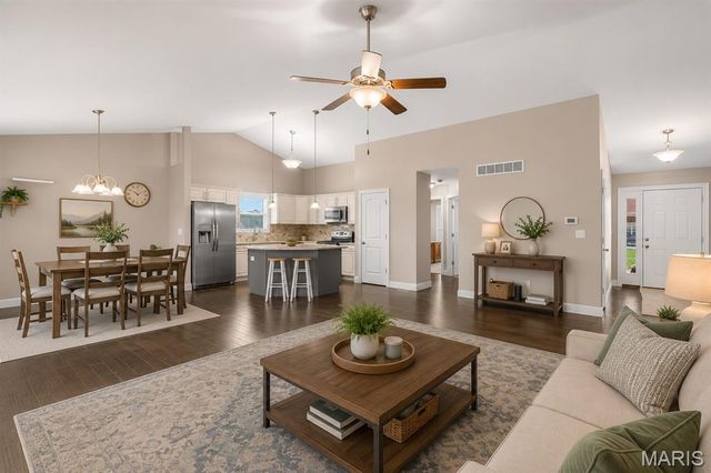 2347 Fire Crest Court, Washington, MO 63090