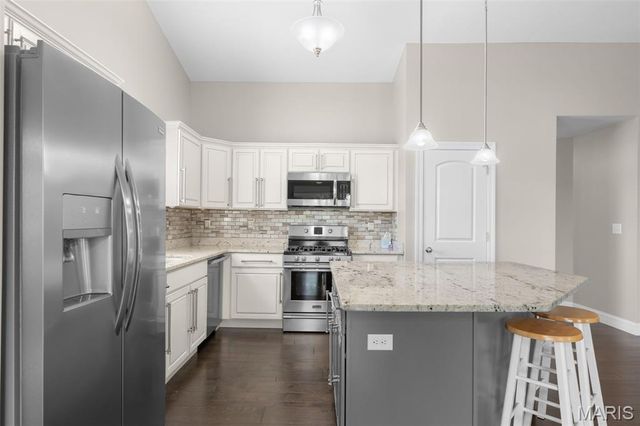 2347 Fire Crest Court, Washington, MO 63090