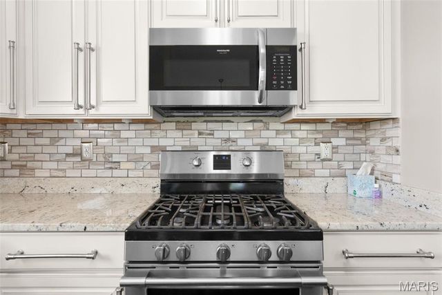 2347 Fire Crest Court, Washington, MO 63090
