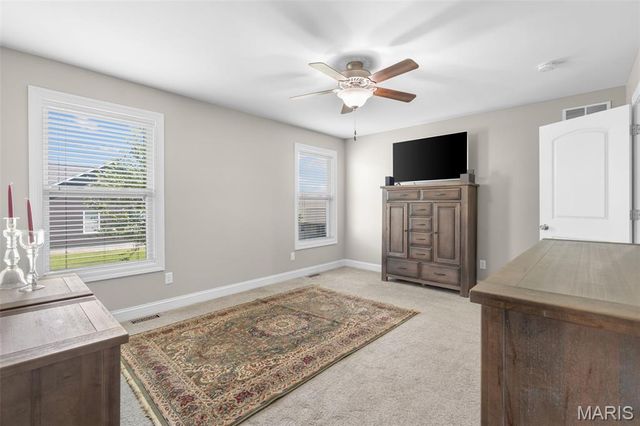 2347 Fire Crest Court, Washington, MO 63090