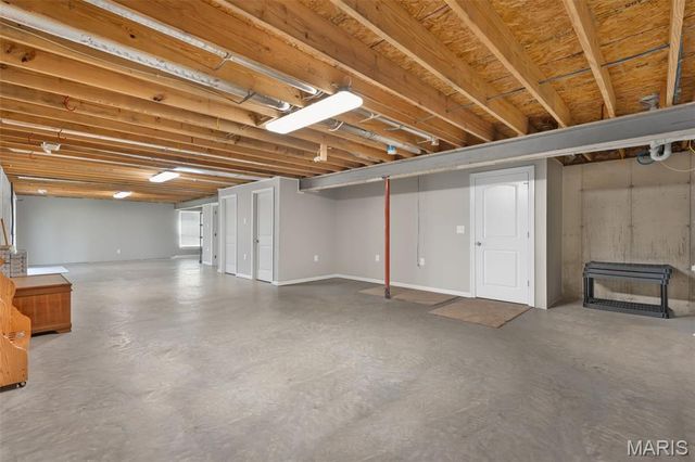 2347 Fire Crest Court, Washington, MO 63090