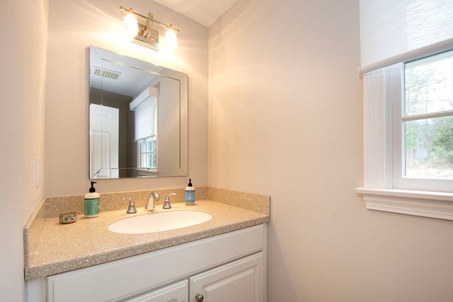 4 Kendall Village 4, Cohasset, MA 02025