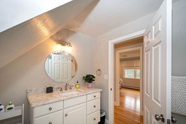 4 Kendall Village 4, Cohasset, MA 02025