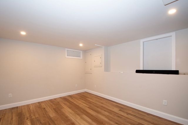 4 Kendall Village 4, Cohasset, MA 02025