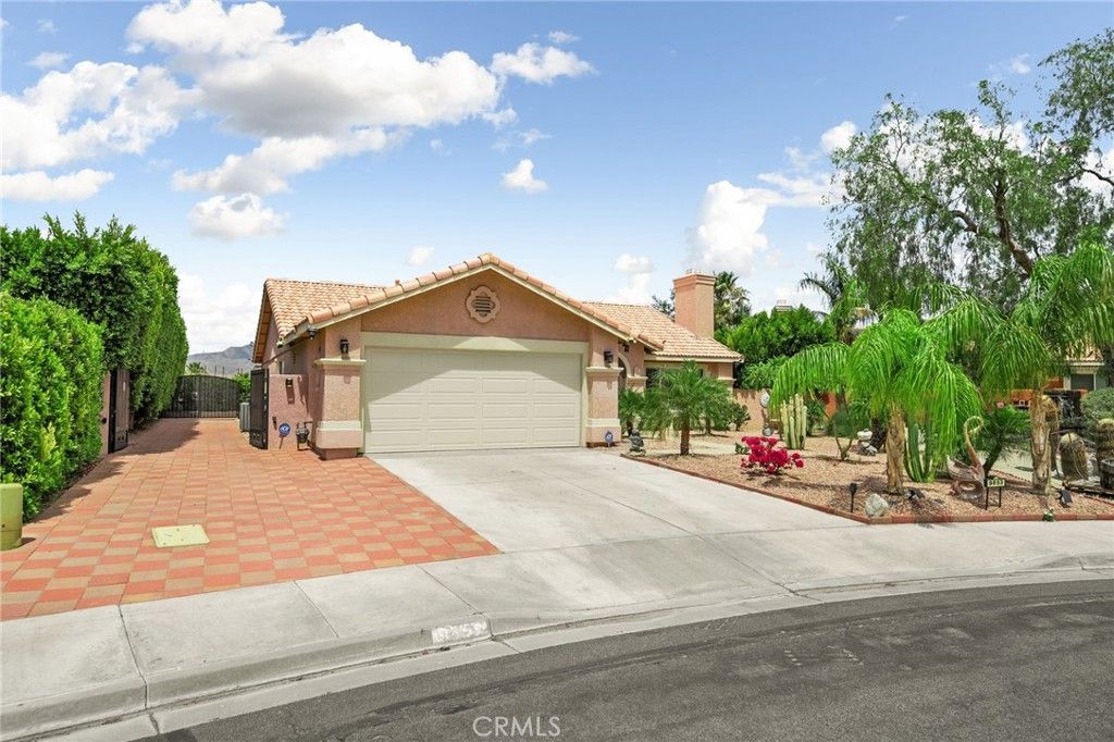 Image 1 of property listing at 9853 Via Real, Desert Hot Springs, CA 92240
