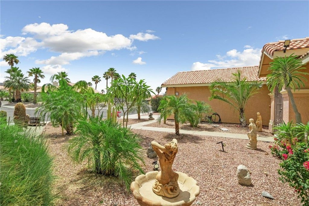 Image 3 of property listing at 9853 Via Real, Desert Hot Springs, CA 92240