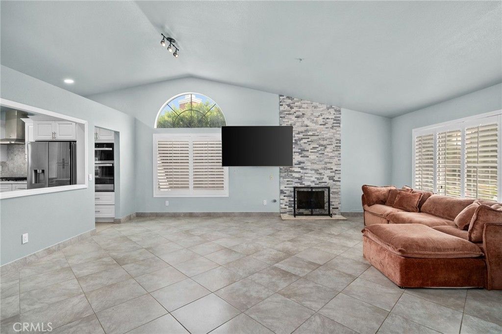 Image 6 of property listing at 9853 Via Real, Desert Hot Springs, CA 92240
