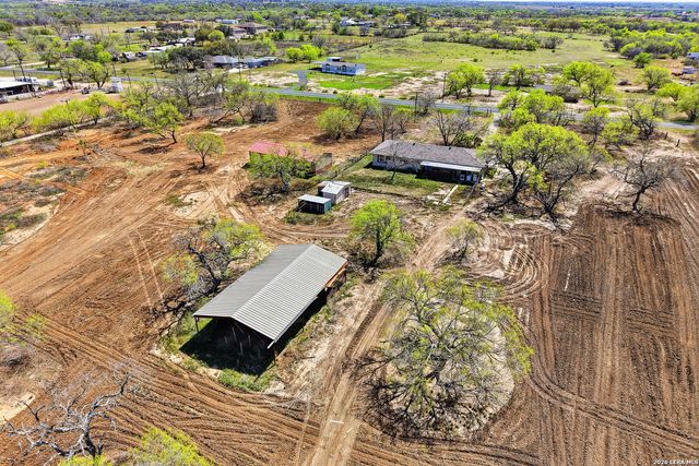 11515 Ford, Adkins, TX 78101