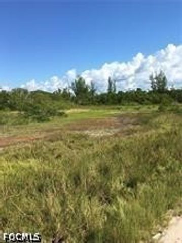 5390 GAME BIRD LN, Bokeelia, FL 33922