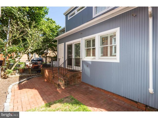 1306 SHALLCROSS AVE, Wilmington, DE 19806