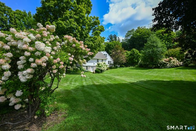 385 Middle Road Turnpike, Woodbury, CT 06798