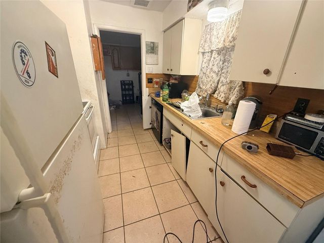 724 18TH STREET E, Bradenton, FL 34208