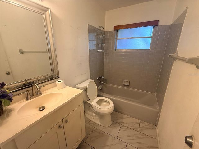 724 18TH STREET E, Bradenton, FL 34208