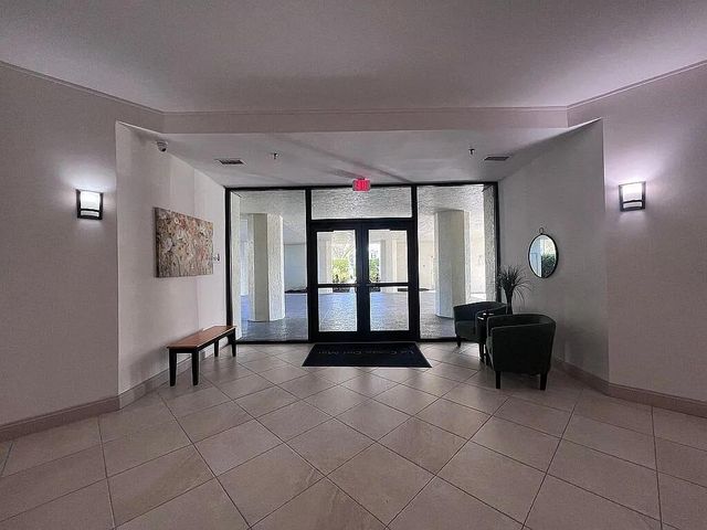 6463 La Costa Drive 105, Boca Raton, FL 33433