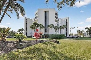 6463 La Costa Drive 105, Boca Raton, FL 33433