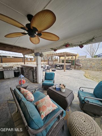 12661 PASEO ROSANNIE Avenue, El Paso, TX 79928