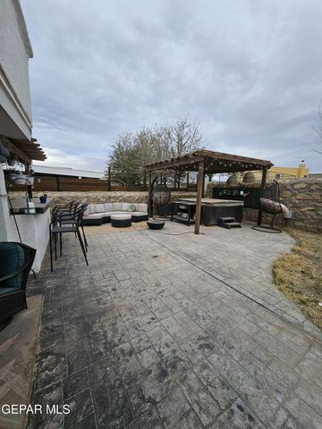 12661 PASEO ROSANNIE Avenue, El Paso, TX 79928
