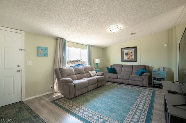 1572 Joshua BLVD, Clewiston, FL 33440