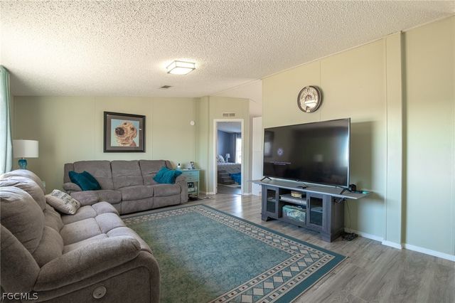 1572 Joshua BLVD, Clewiston, FL 33440