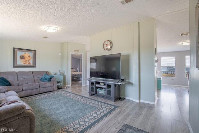 1572 Joshua BLVD, Clewiston, FL 33440