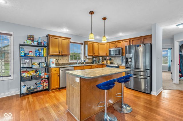 5243 Chloe Lane, Seymour, IN 47274