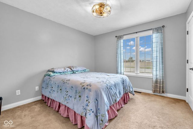 5243 Chloe Lane, Seymour, IN 47274