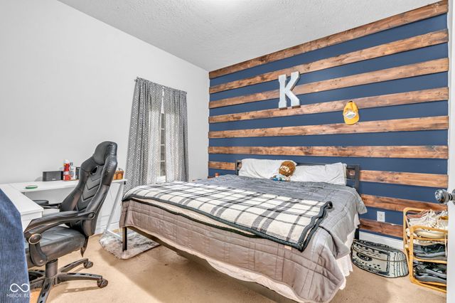 5243 Chloe Lane, Seymour, IN 47274