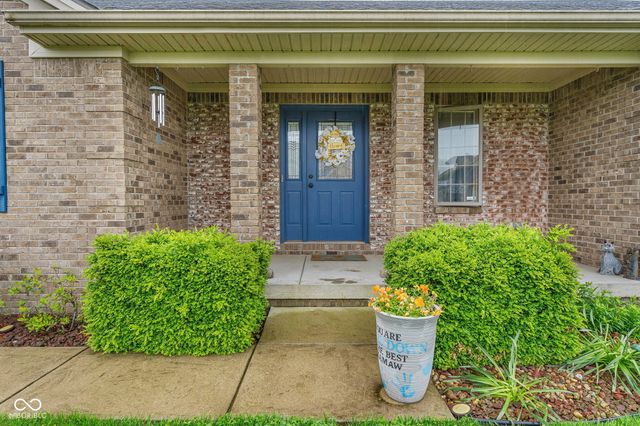 5243 Chloe Lane, Seymour, IN 47274