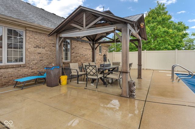 5243 Chloe Lane, Seymour, IN 47274