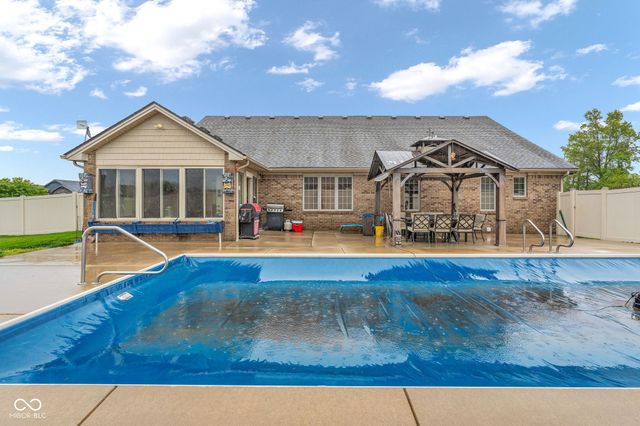 5243 Chloe Lane, Seymour, IN 47274