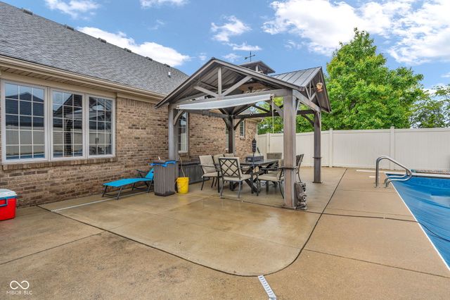 5243 Chloe Lane, Seymour, IN 47274